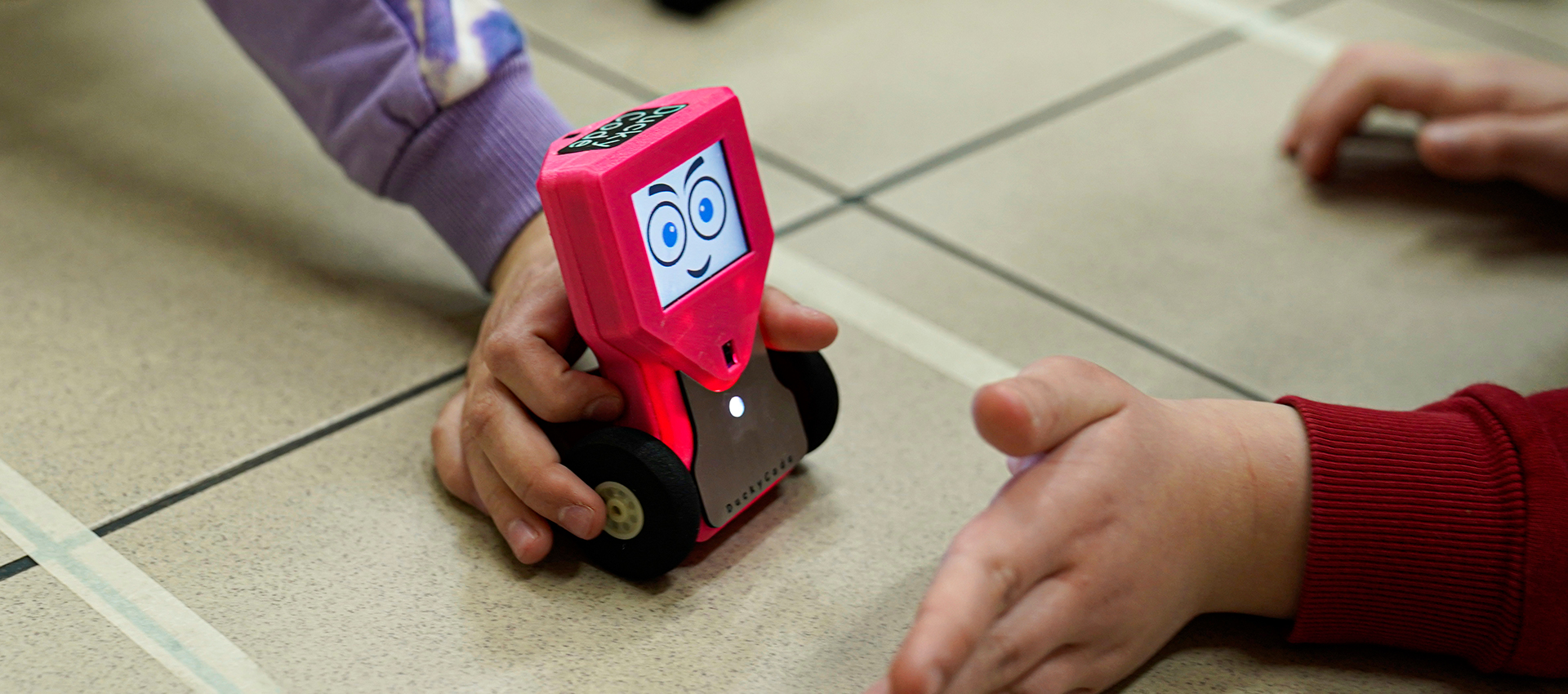 Robotics Tactile Programming, Without Computer: DuckyCode Comes to JOIST! | JOIST Innovation Park